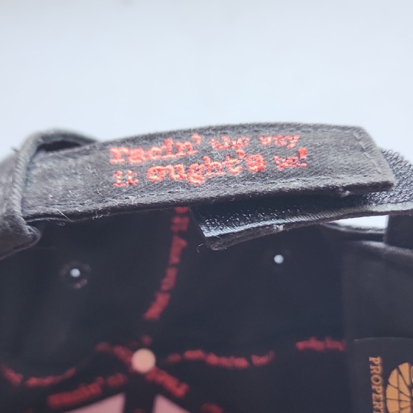 Bristol Motor Speedway Black Cap. - Picture 11 of 12